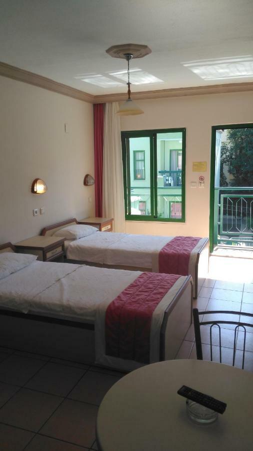 Avlu Apartments 1 İçmeler Buitenkant foto